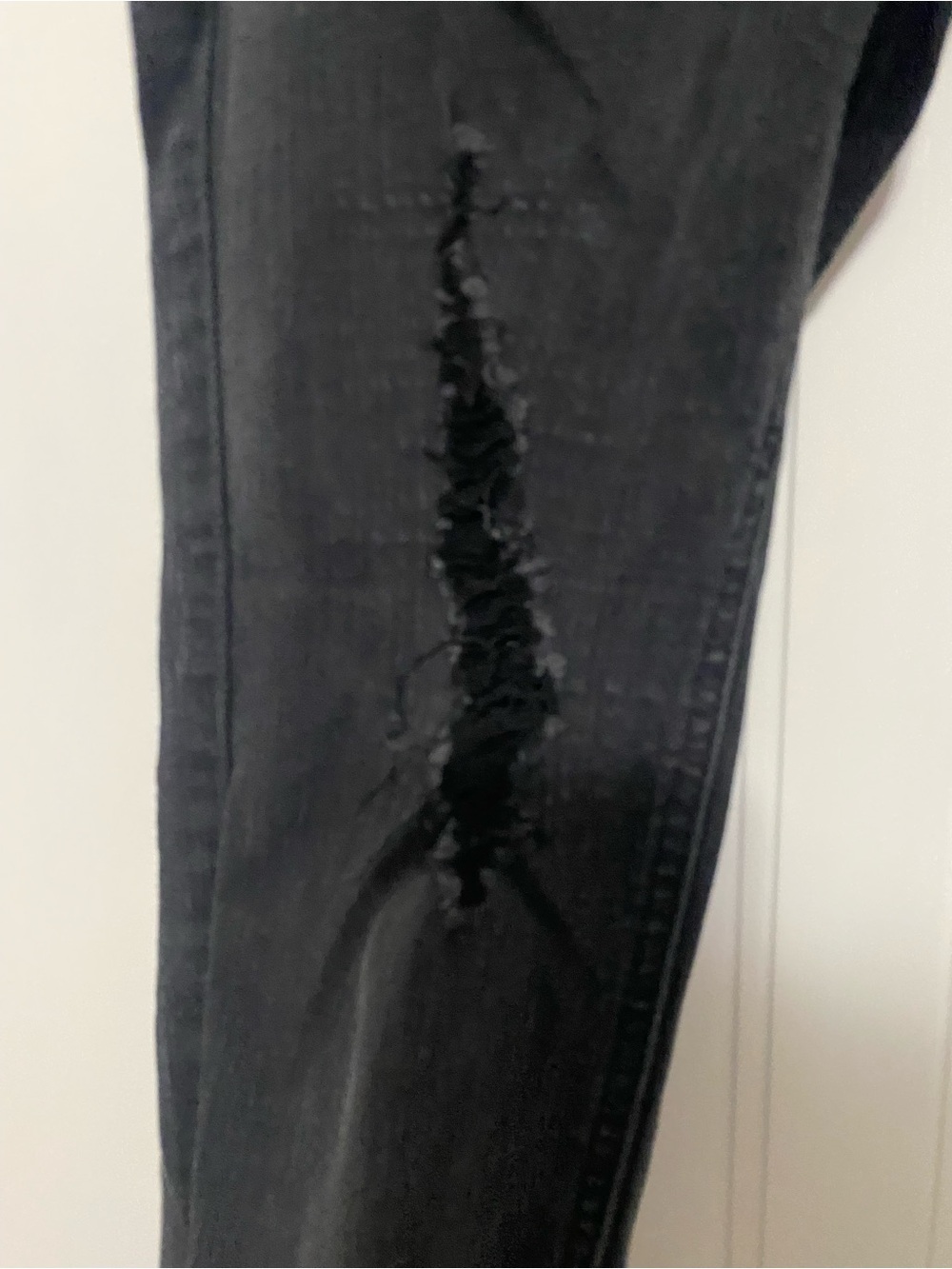 American Rag Black Ripped Skinny Jeans - Picture 2 of 3